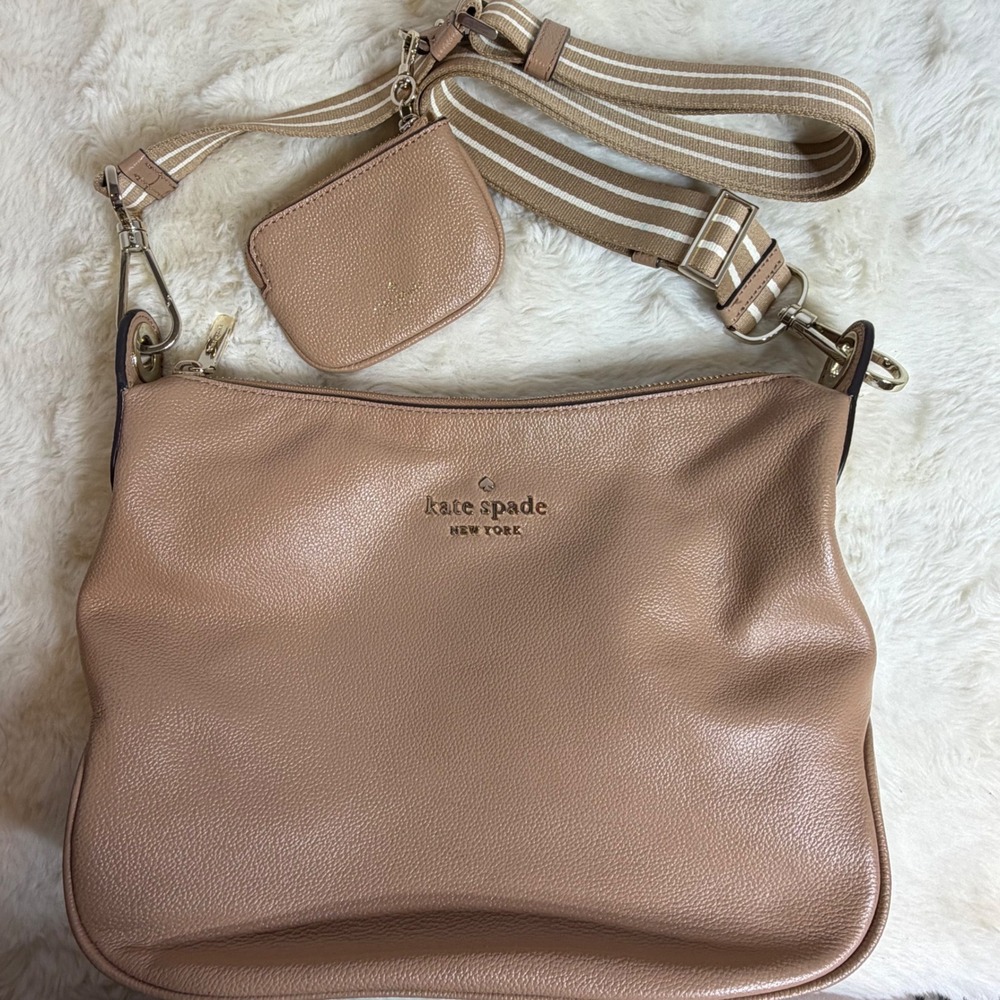 Kate Spade NY Rosie Crossbody Pebbled Leather Detachable Pouch Adjustable Strwp